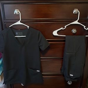 FIGS Scrubs